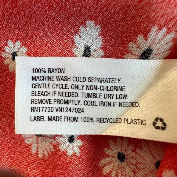 RIXO X Target Mini Dress Womens Size 12  V-Neck Daisy Print Cottagecore - Picture 12 of 16